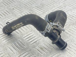 Шланг системи охолодження 4M0122096F Audi Q7