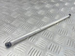 Газовый упор багажника / Амортизатор 4G8827858S Audi A7