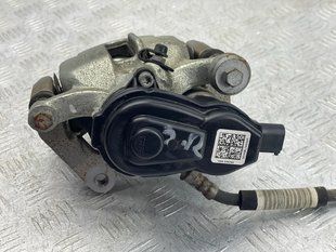Суппорт тормозной 4G0615404A Audi A7