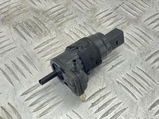 Насос омивача 8K9955647 Audi Q5
