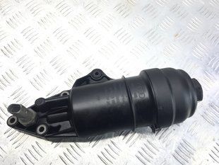 Корпус масляного фільтра 06E115405C Audi Q7