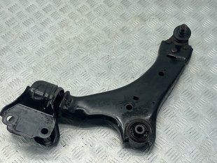 Рычаг передней подвески нижний 8G9N3A053A Volvo XC60