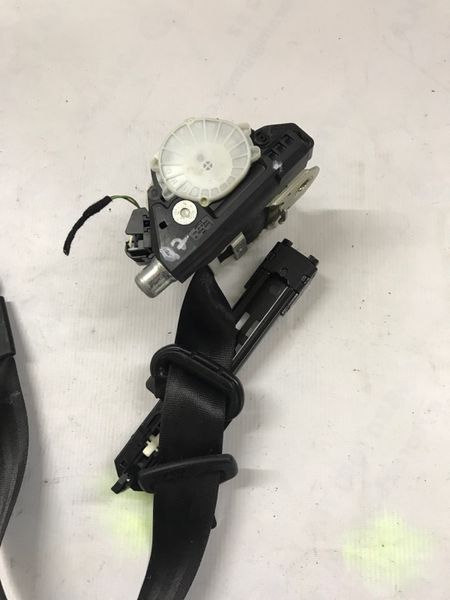 Ремень безопасности 4L1857706AV04 Audi Q7