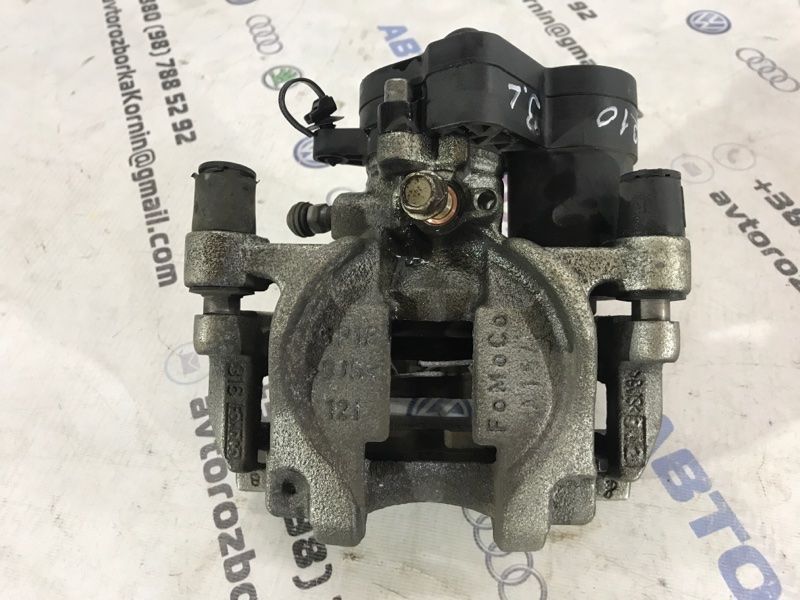 Супорт гальмівний kg9c2d251c Ford Edge