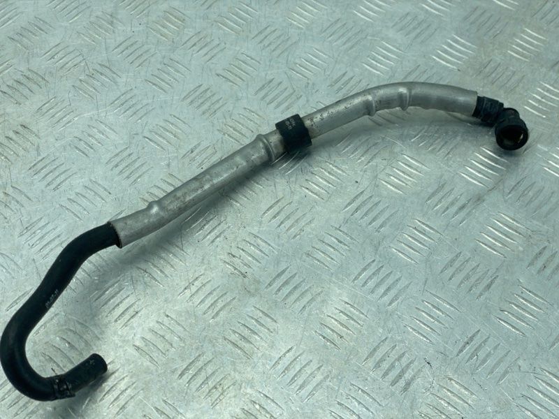 Шланг соединительный 7P6133352C Volkswagen Touareg