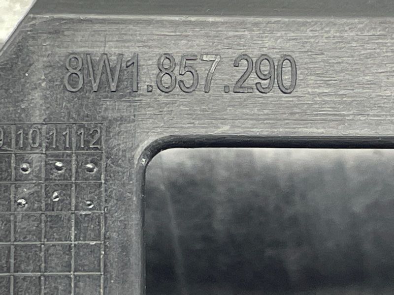 Кронштейн блоку керування 8W1857290 Audi A4 Allroad