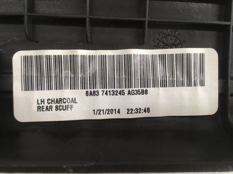 Накладка на поріг 8A837413245AG35B8 Ford Flex
