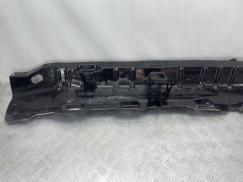 Накладка жабо 23373816 Chevrolet Colorado