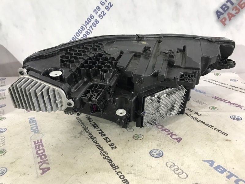 Фара FULL LED 4KE941039 Audi e-tron