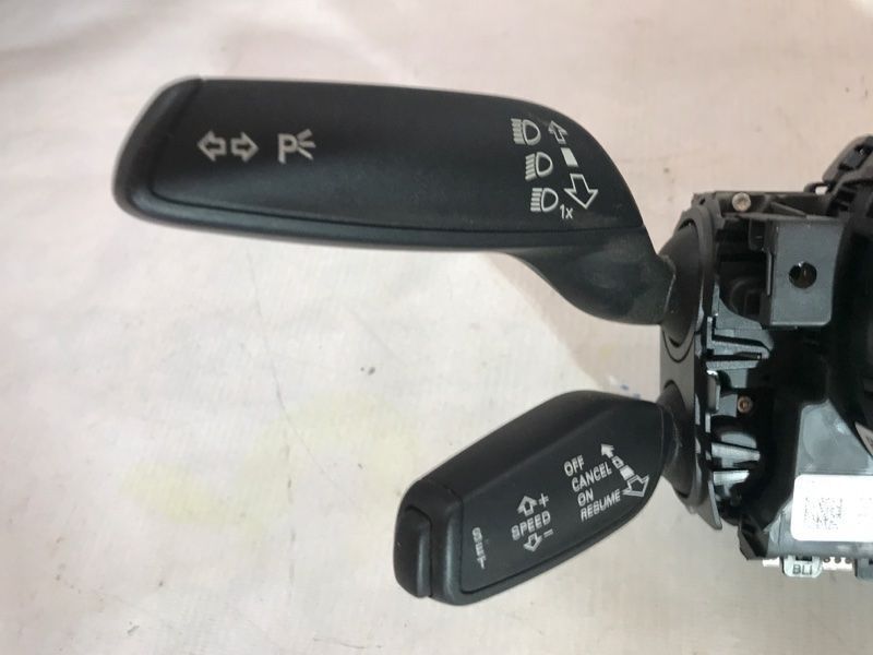 Блок підкермових перемикачів 4G8953502A Audi S6