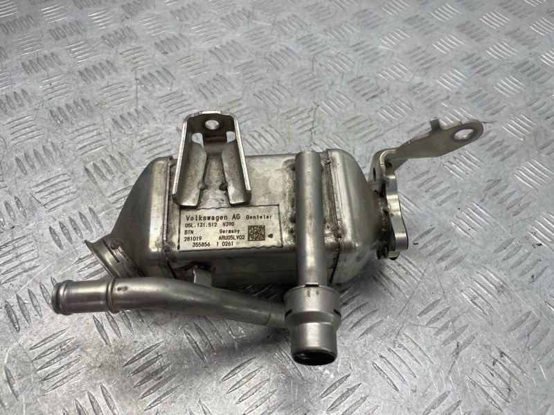 Радиатор системы рециркуляции EGR 05L131512 Audi A6