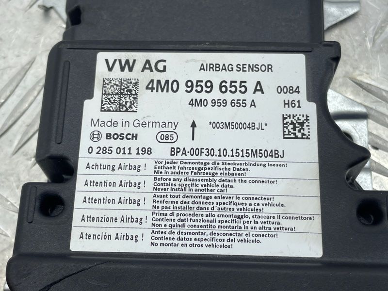 Блок керування подушками безпеки / SRS 4M0959655A Audi Q7