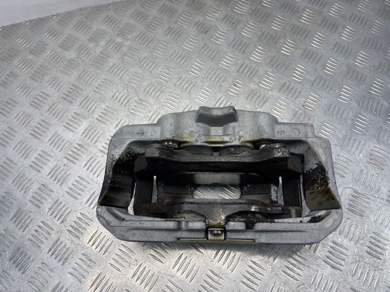 Супорт гальмівний 4G0615123E Audi A6