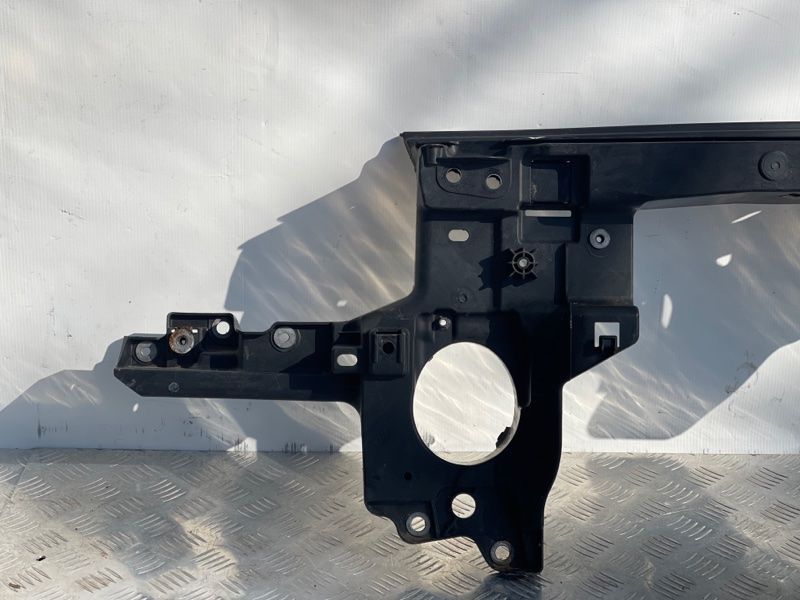 Телевизор / Передняя панель 7P6805594C Volkswagen Touareg