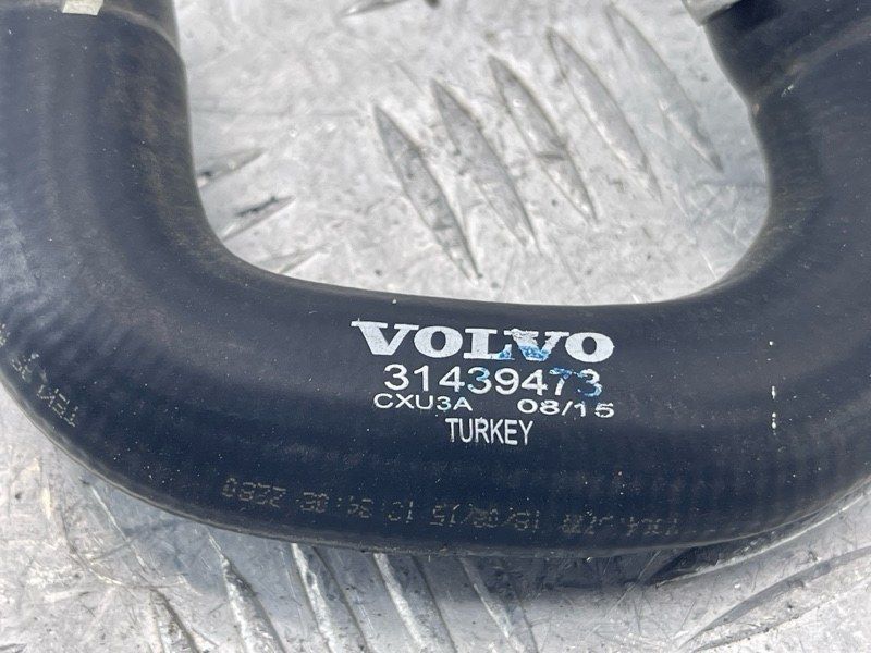 Трубопровід системи охолодження 31342518 Volvo XC60