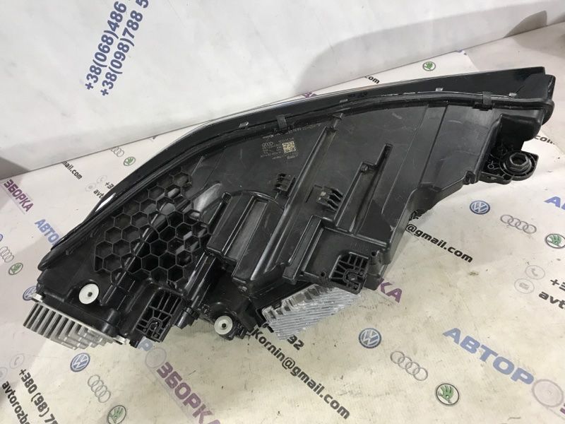 Фара FULL LED 4KE941039 Audi e-tron