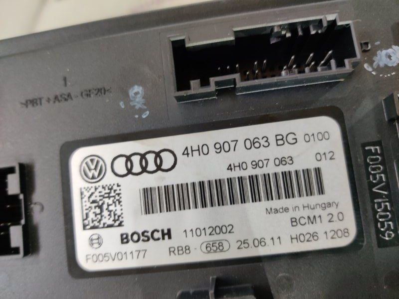 Блок комфорта 4H0907063BG Audi A6