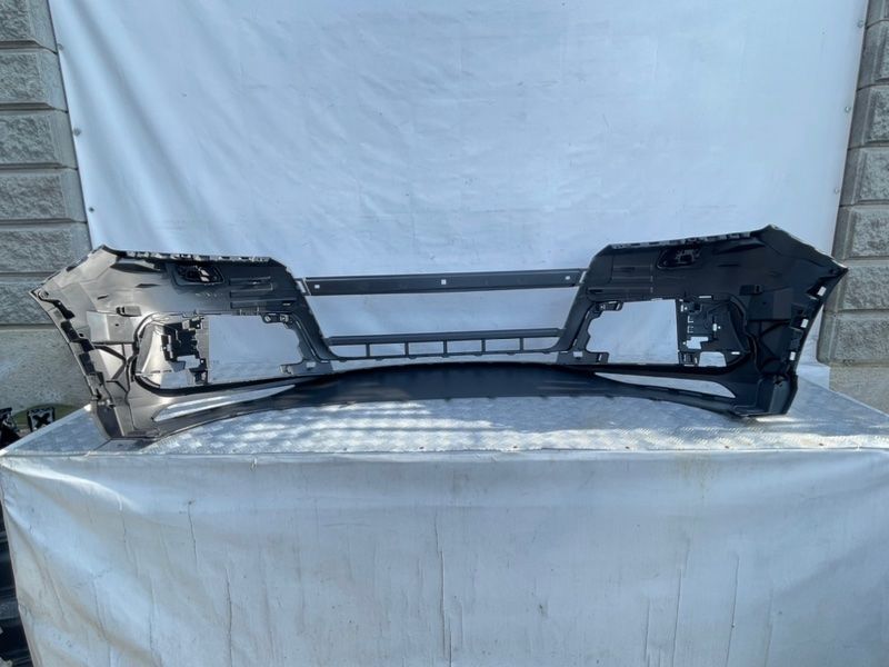 Бампер s-line 4M0807065DGRU Audi Q7