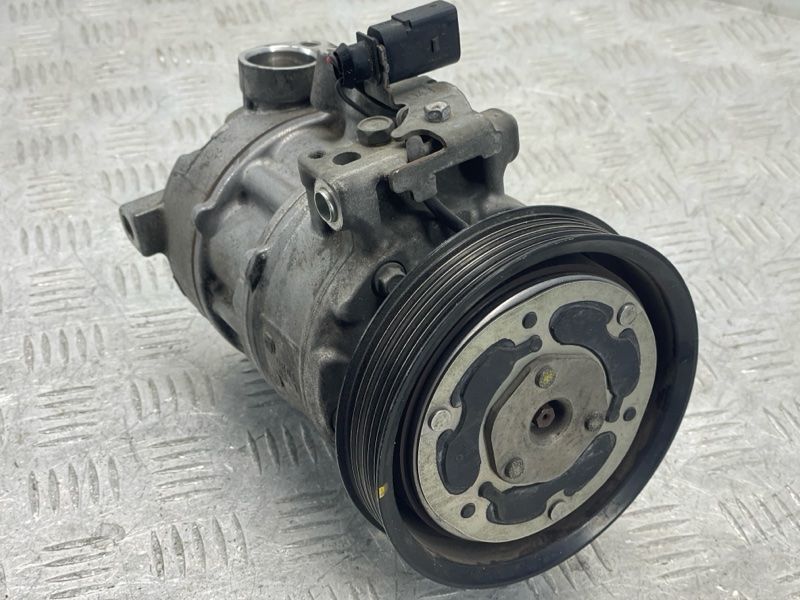 Компресор кондиціонера 4M0820803M Audi Q7 Audi A6, Audi A7, Audi Q7