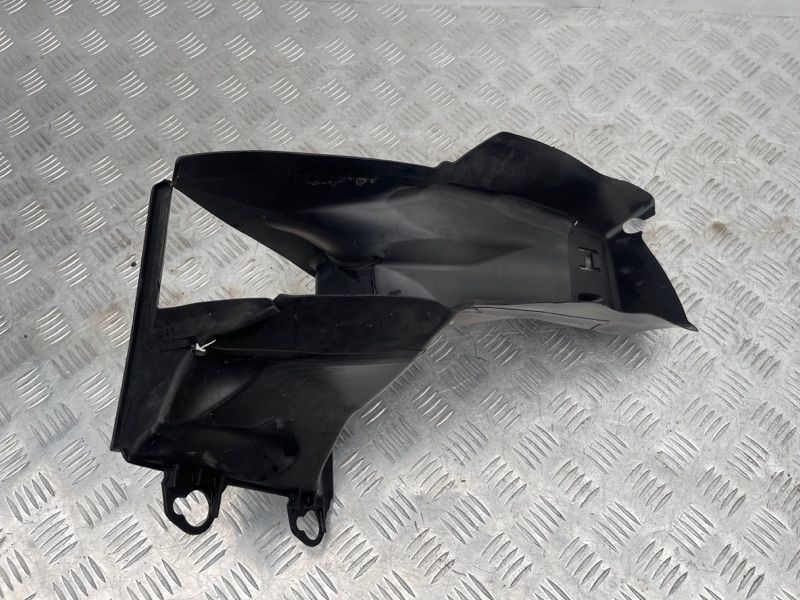 Накладка 4F0145333 Audi A6