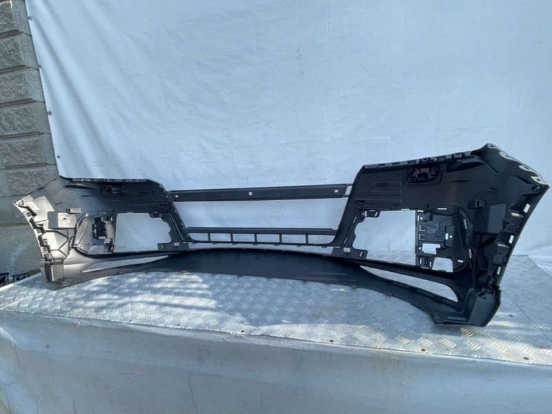 Бампер s-line 4M0807065DGRU Audi Q7