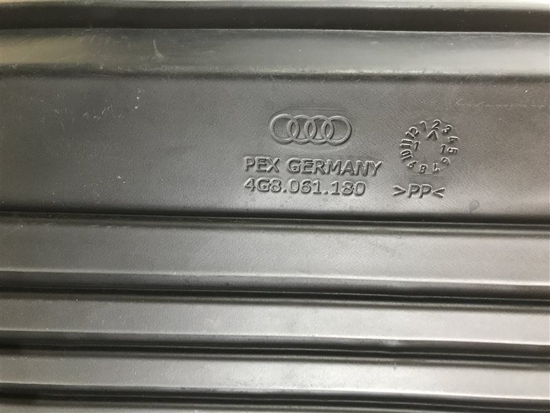 Килимок багажника 4G8061180 Audi A7