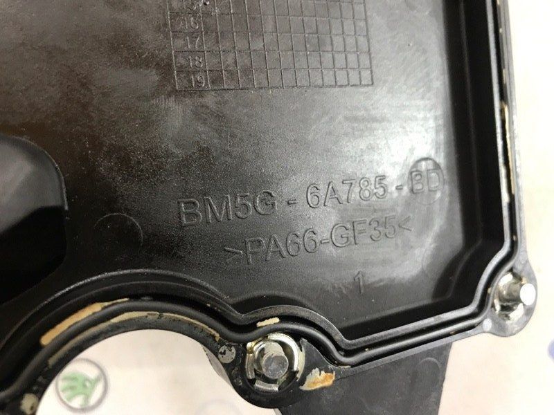 Оливовіддільник bm5g6a785 Ford Escape