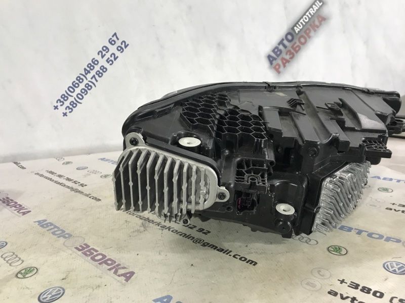 Фара FULL LED 4KE941039 Audi e-tron