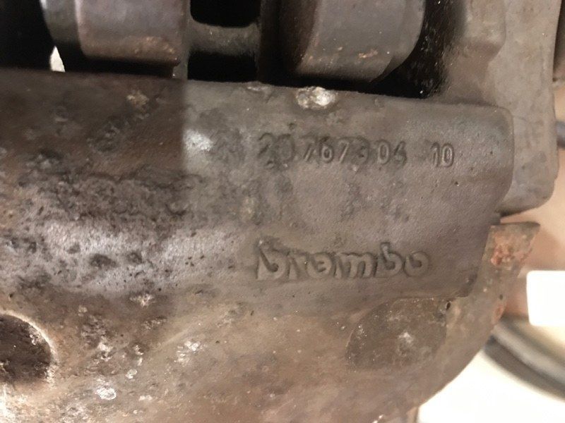 Суппорт тормозной 7L6615424L Audi Q7