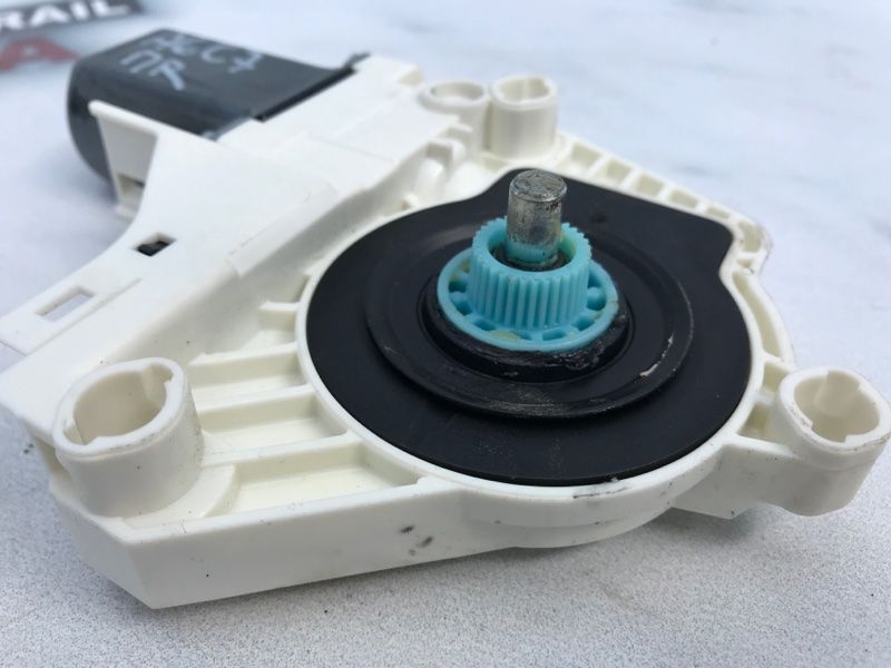 Мотор склопідйомника 8K0959802B Audi A6