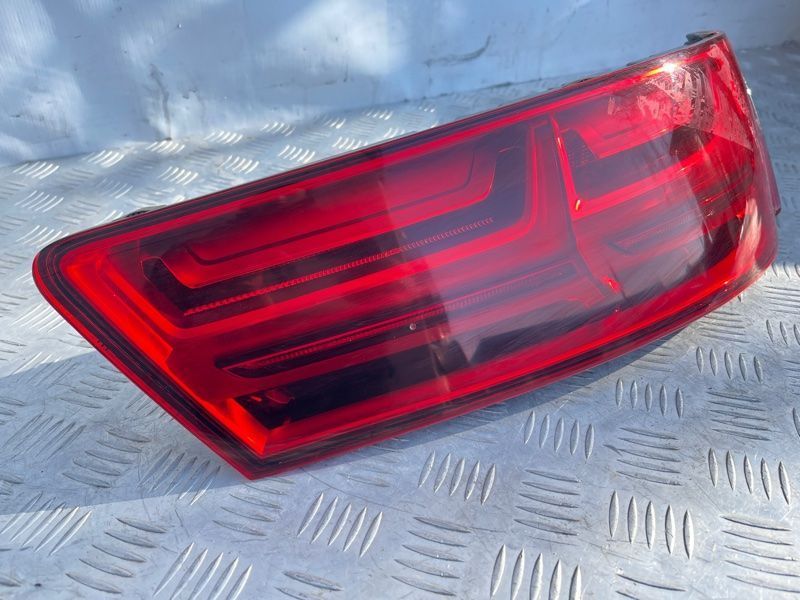Стоп / Фонарь 4M0945094L Audi Q7