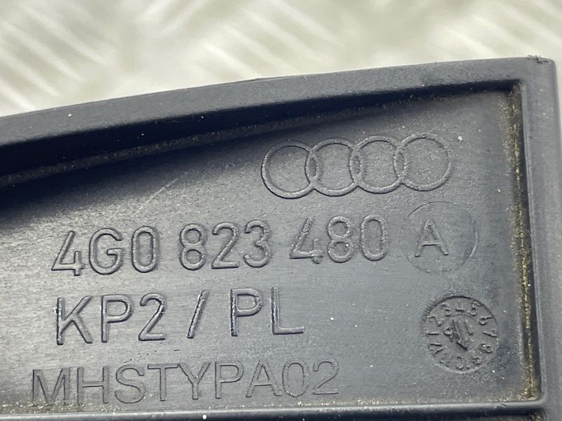 Стопорний гак капота 4G0823480A Audi A6