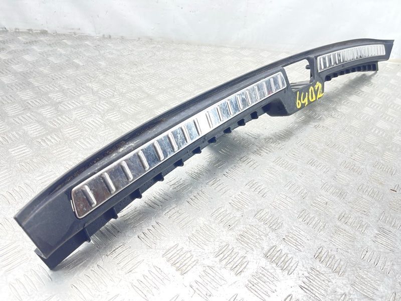 Накладка багажника 39825187 Volvo XC90