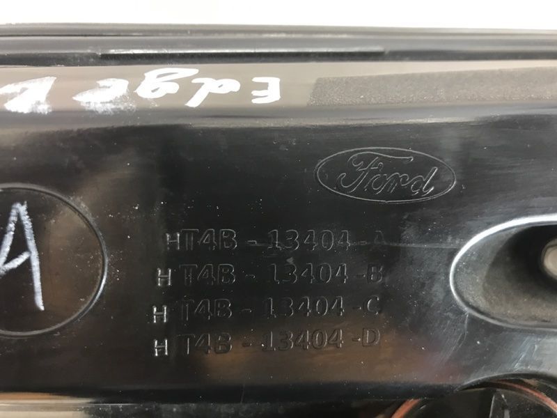 Стоп / ліхтар зовнішній HT4B13404A Ford Edge