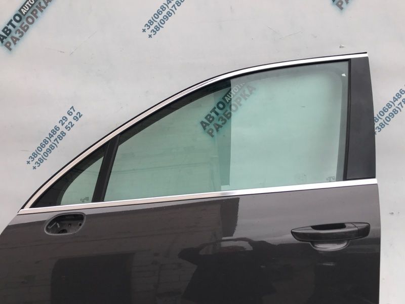 Двері 7P0831055 Volkswagen Touareg