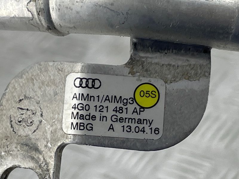 Трубопровід системи охолодження 4G0121481AP Audi A6