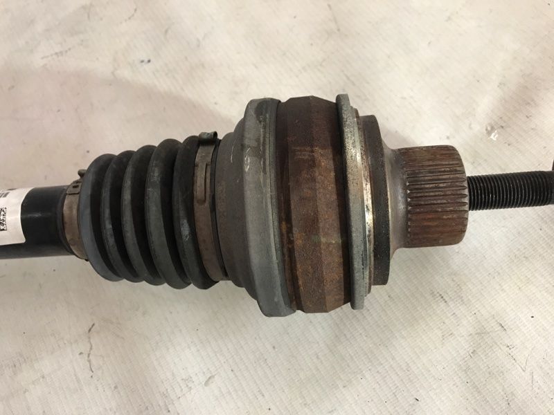 Полуось 4M0501203D Audi Q7