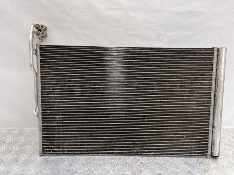 радиатор кондиционера 7P0820411B Volkswagen Touareg