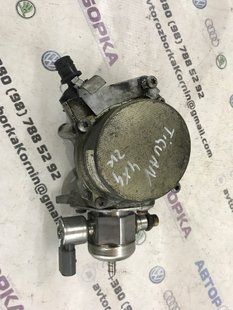 Вакуумный насос 06H145100AK Volkswagen Tiguan