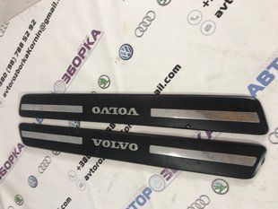 Накладки порога 31349002 Volvo XC60