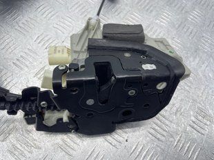 Замок передней двери 4H1837016E Audi A8
