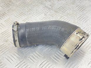 Патрубок интеркулера 31338545 Volvo XC90