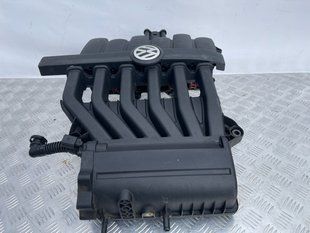 Коллектор впускной 03H133201AE Volkswagen Touareg