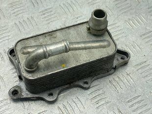 Теплообменник 06E117021J Audi A6