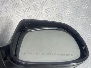 Зеркало бокового вида Audi Q7