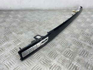 Накладка передньої панелі 4H1853174RV58 Audi A8