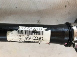 Полуось 7P0407271B Volkswagen Touareg