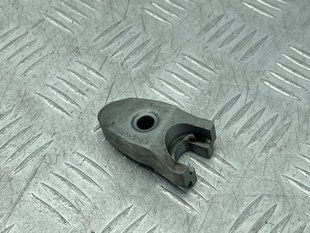 Притискна планка форсунки 059130216J Audi Q7