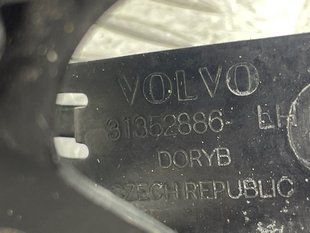 Скоба замка капота 31352886 Volvo XC90