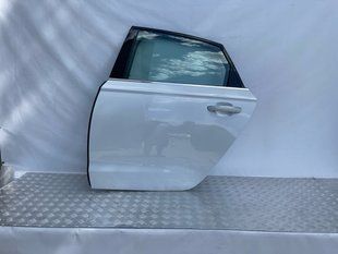 Двері 4G5833051 Audi A6